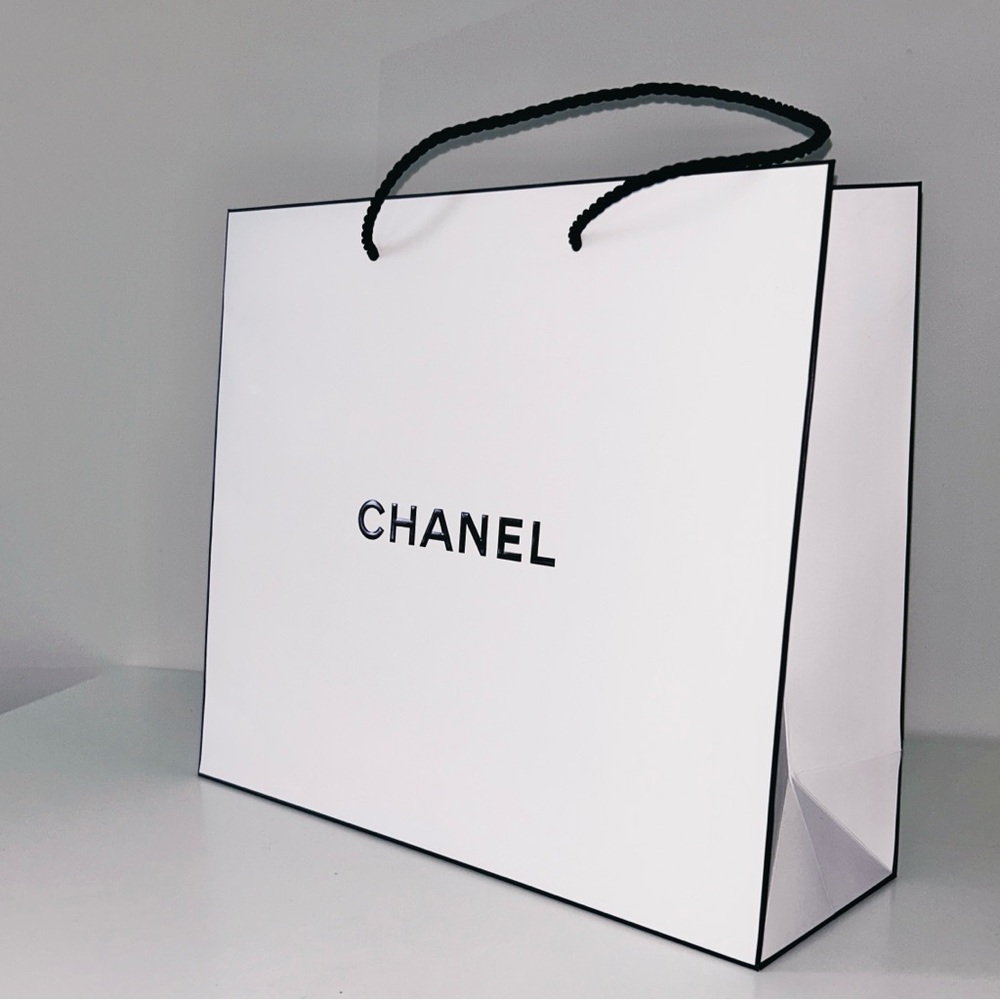 Authentic CHANEL Boutique Shopping Bag Large